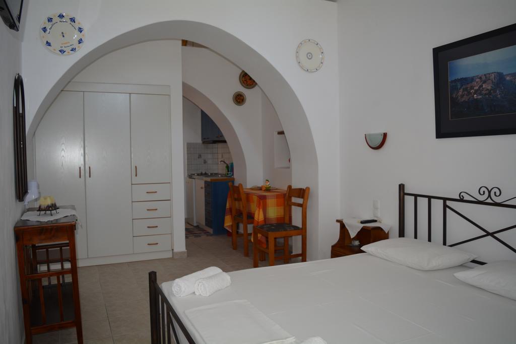 Volta Stonehouse Apartments Fratsia Exterior foto