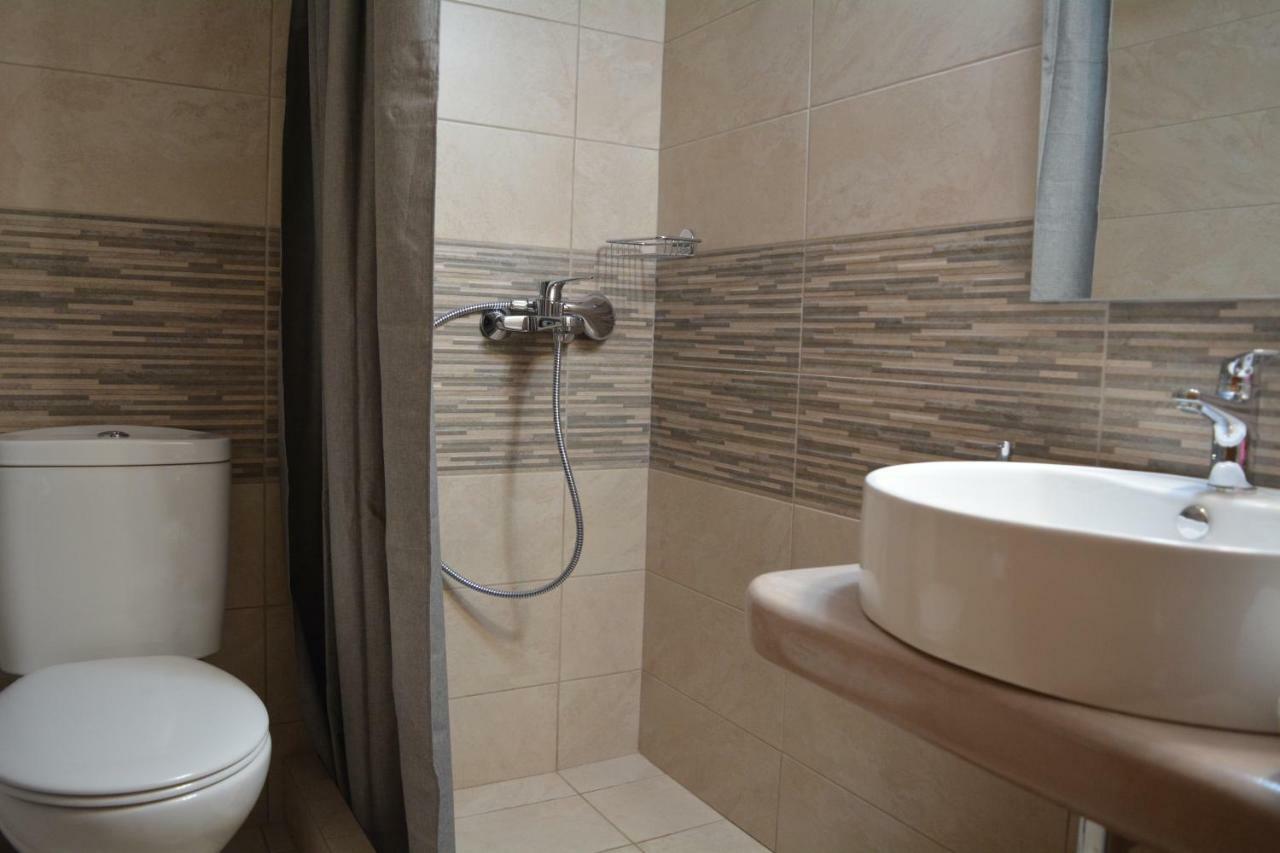 Volta Stonehouse Apartments Fratsia Exterior foto