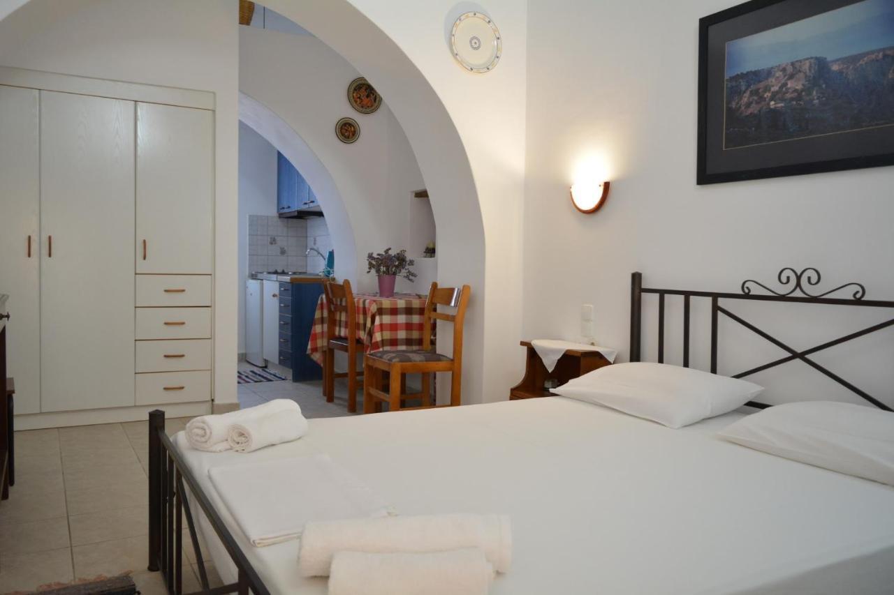 Volta Stonehouse Apartments Fratsia Exterior foto